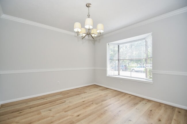 Building Photo - 3107 Barnhill Ln