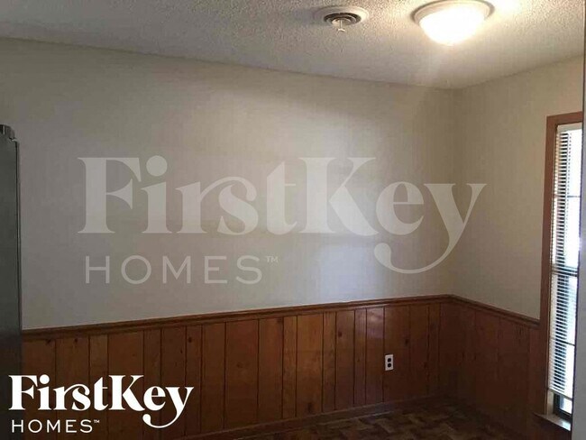 Foto del edificio - 6410 N Fawn Hollow Cir