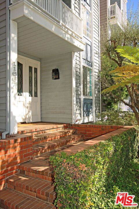 Building Photo - 11667 Gorham Ave