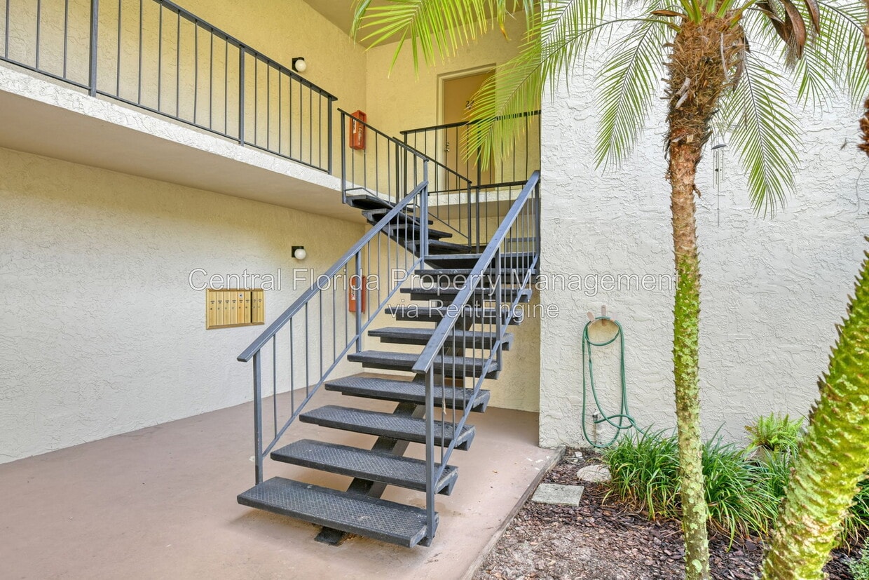Photo - 3282 South Semoran Boulevard