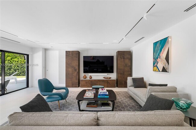 Foto del edificio - 7180 E Lago Dr