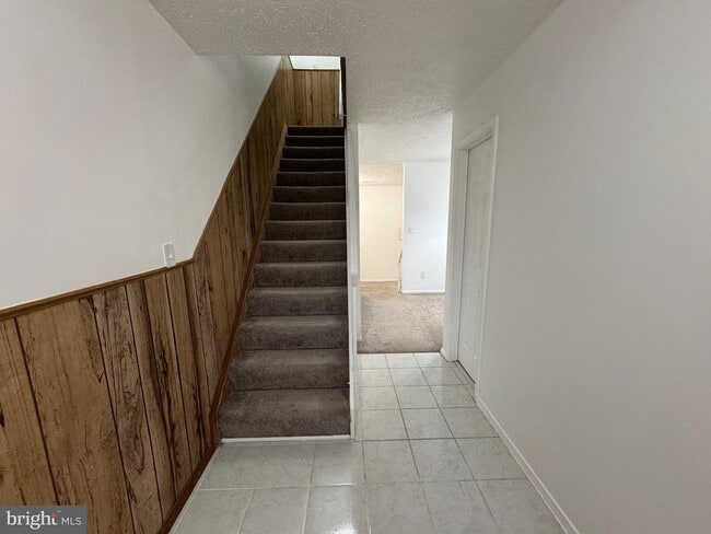 Foto del edificio - 349 Reneau Way