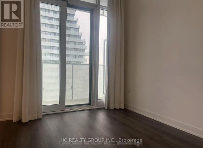 Photo du bâtiment - 3883 Quartz Rd