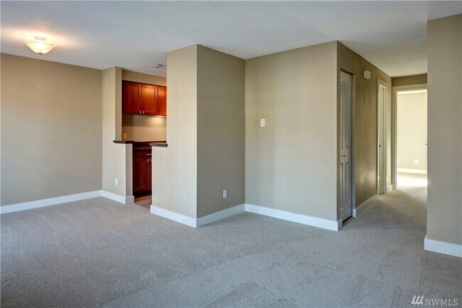 Building Photo - 15821 NE Leary Way