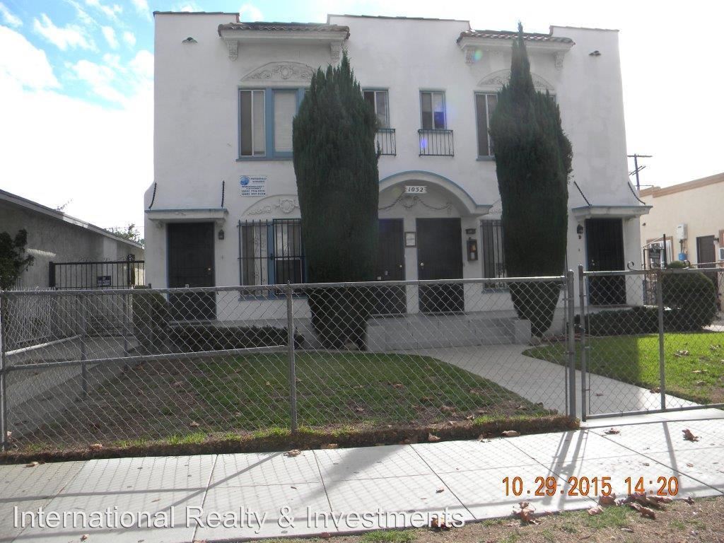 Primary Photo - 1052 W 60th St