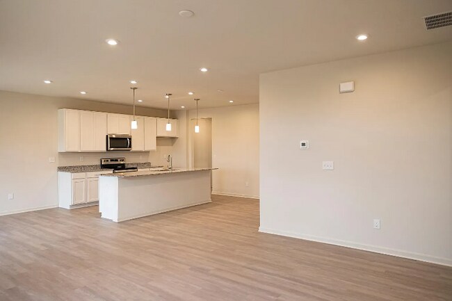 Foto del edificio - 5005 Aiken Back Ln