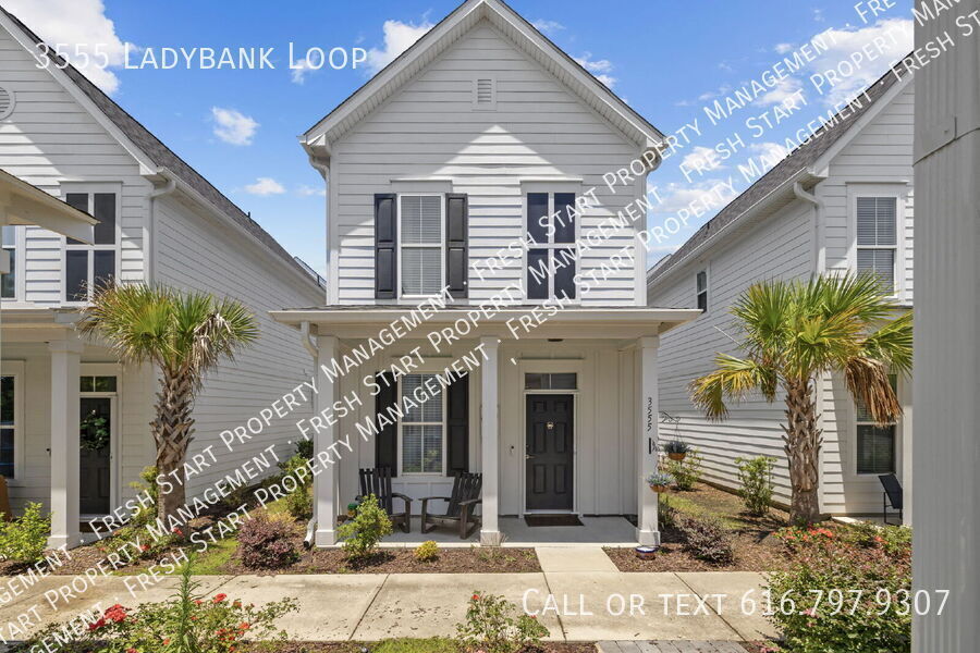 Photo - 3555 Ladybank Loop-