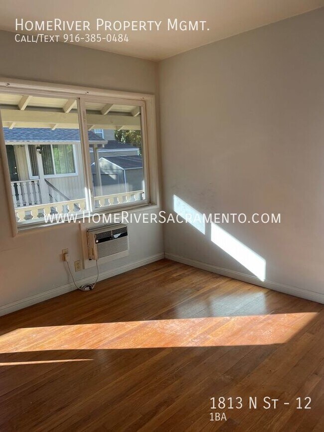 Building Photo - Charming Studio