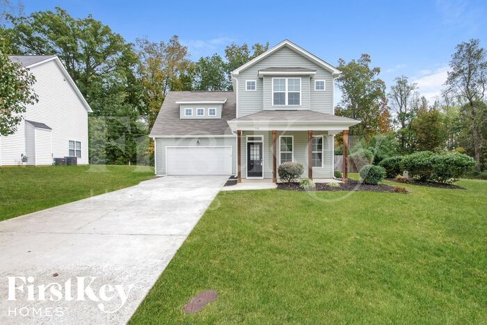 Primary Photo - 713 Walnut Crossing Dr