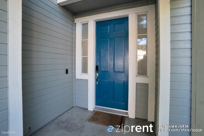 Foto del edificio - 3 br, 2.5 bath House - 9404 Fox Den Court,...