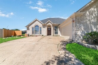 Building Photo - 8503 Ivanhoe Springs Dr