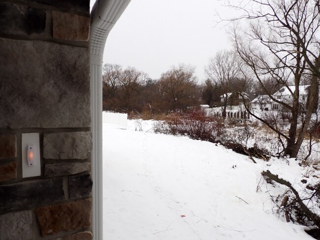 Building Photo - 1101-1103 Spartan Rd