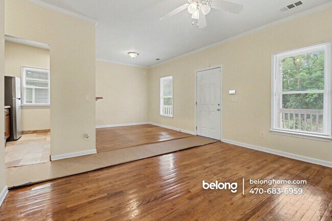 Foto del edificio - 711 Meldrum St NW