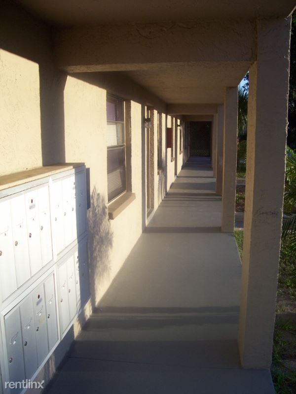 Foto del edificio - 2 br, 1 bath Apartment - 7800 Belcher Road