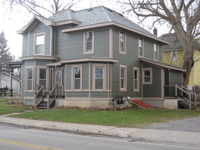 Building Photo - 196 Bristol St