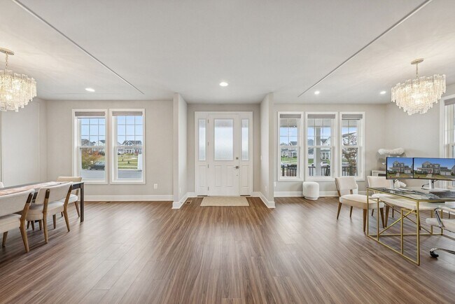 Building Photo - 101 Milvian Wy SE