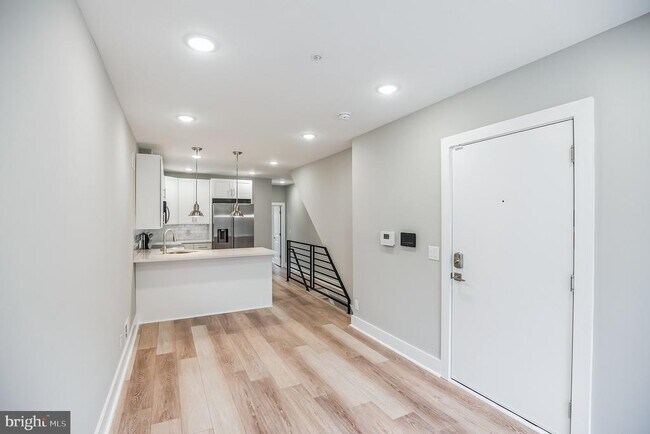 Foto del edificio - 2216 Emerald St