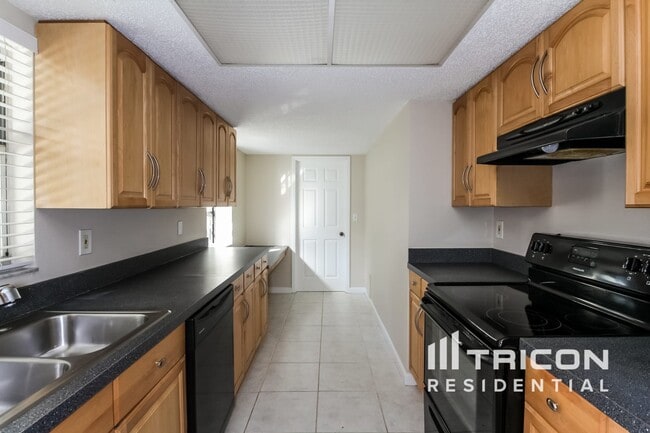 Building Photo - 3012 Lalani Blvd