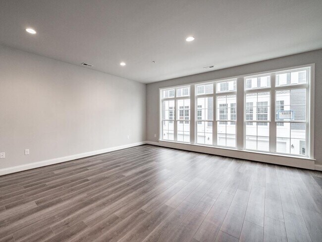 Foto del edificio - 2120 Westcott Ln