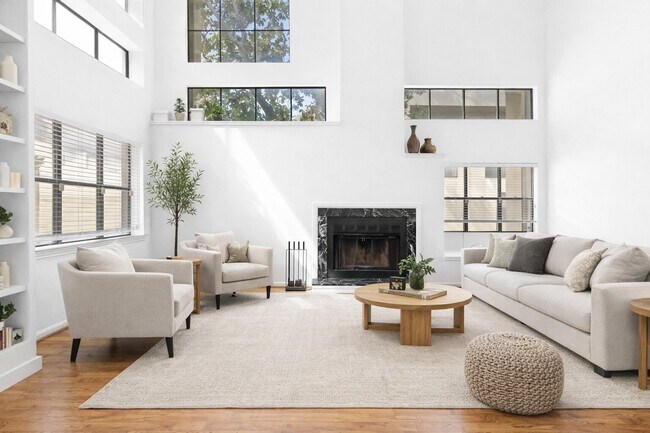 Building Photo - 2440 Bering Dr