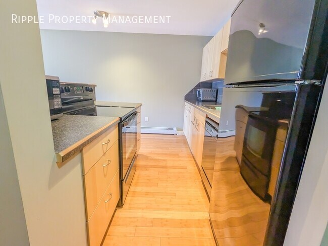Photo du bâtiment - Modern 1 Beds, 1 Baths Apartment/Condo | No Pets Allowed