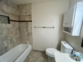 Foto del edificio - 1208 Oakwood Blvd