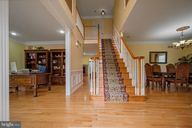 Foto del edificio - 38 Lockwood Dr