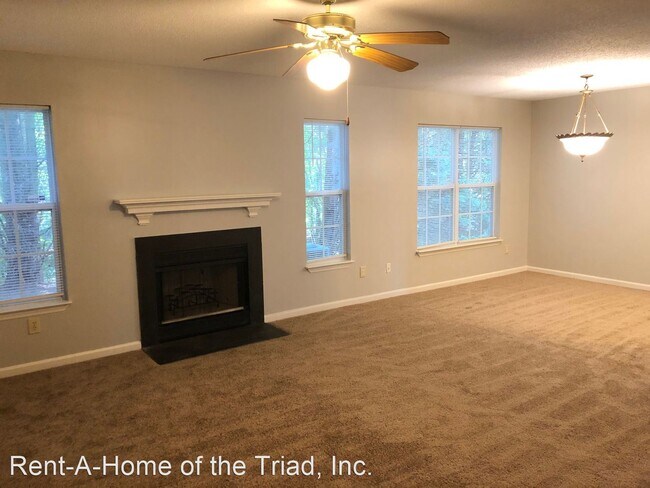 Building Photo - 17 Meadowood Glen Way