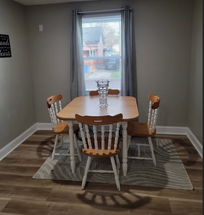 Building Photo - 255 Hague St