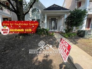 Building Photo - 1383 Island Town Dr