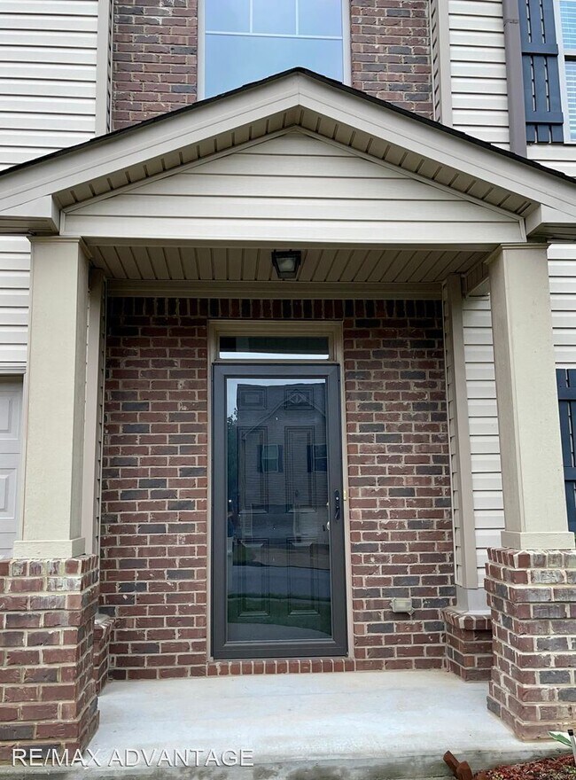 Foto del edificio - 4 br, 2.5 bath House - 2700 Feldspar Way