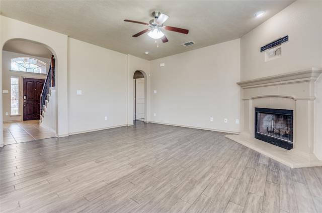 Foto del edificio - 1601 Grey Willow Ln