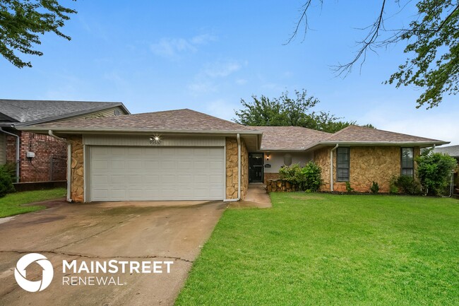 Building Photo - 9900 S Hillcrest Dr