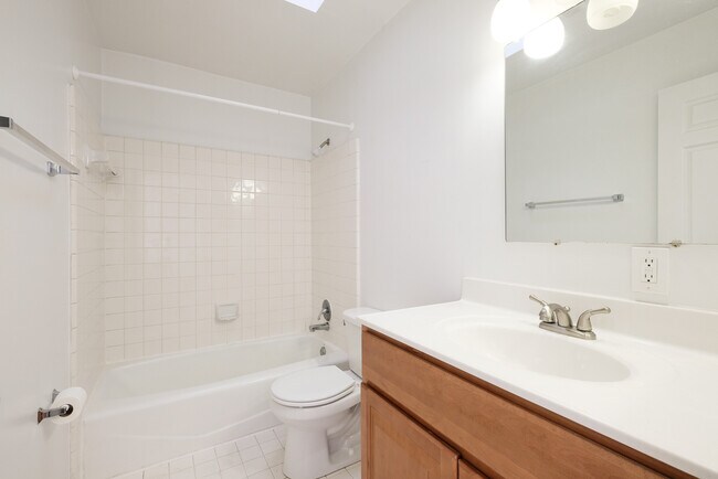 Foto del edificio - 1669 Park Rd NW