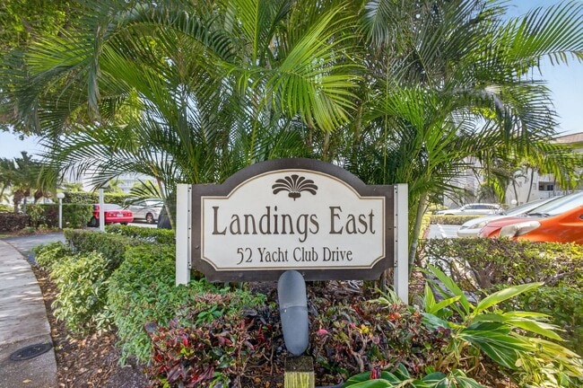 Photo - 55+ 1 BED, 1 BATH FURNISHED CONDO NORTH PALM BEACH