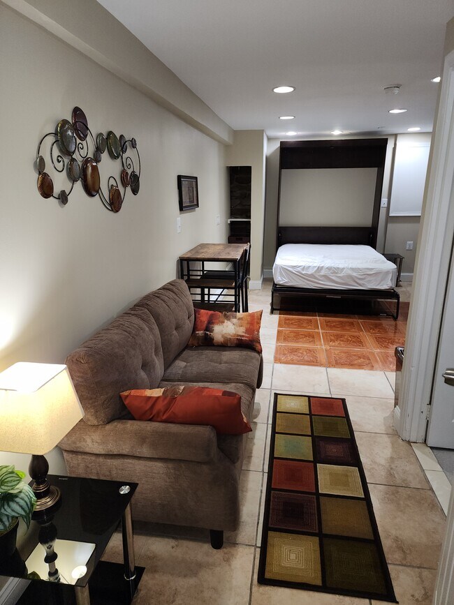 Foto del edificio - 12809 E Shelby Ln