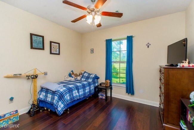 Building Photo - 3 br, 2 bath House - 14040 Sellers Ln