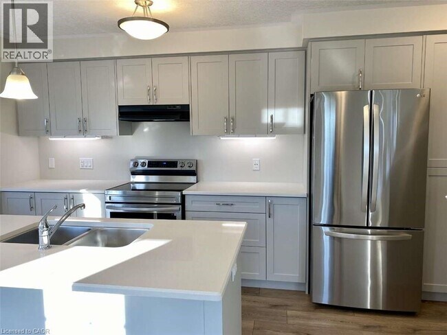 Photo du bâtiment - 311 Woolwich St