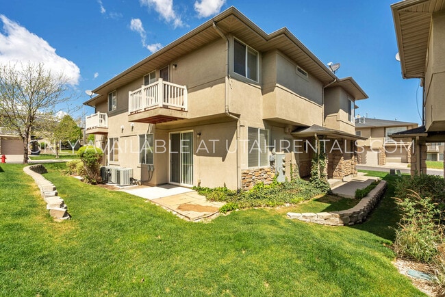 Photo - 6623 W Blue Iris Dr House