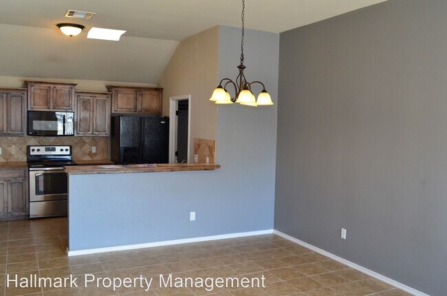 Foto del edificio - 4 br, 2 bath House - 3053 NW 182nd Terrace