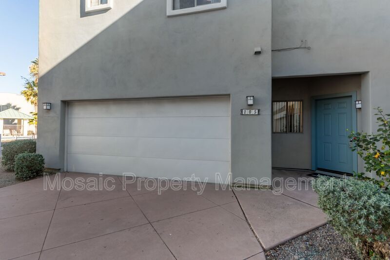Foto principal - 5400 S Hardy Dr