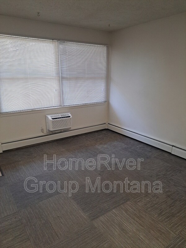 Foto principal - 707 SW Higgins Ave
