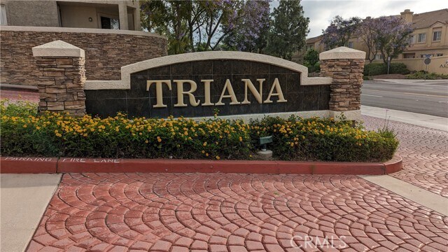 Primary Photo - 1030 Vista Del Cerro Dr