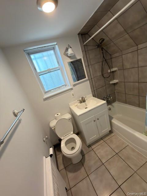 Foto del edificio - 195-27-195-37 37th Ave