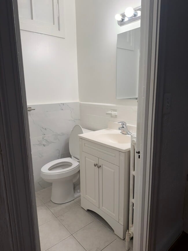 Bathroom - 204 21st St NE
