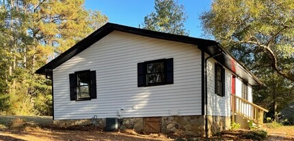 Building Photo - 5956 Homestead Rd