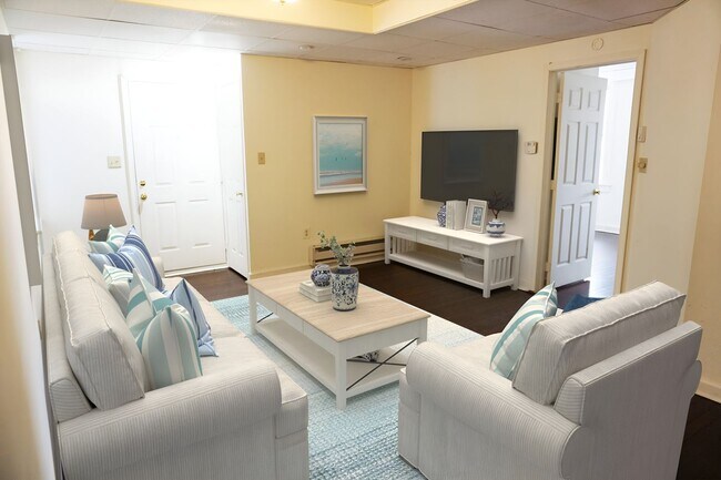 Foto del edificio - Renovated 1 Bed / 1 Bath in Hatfield