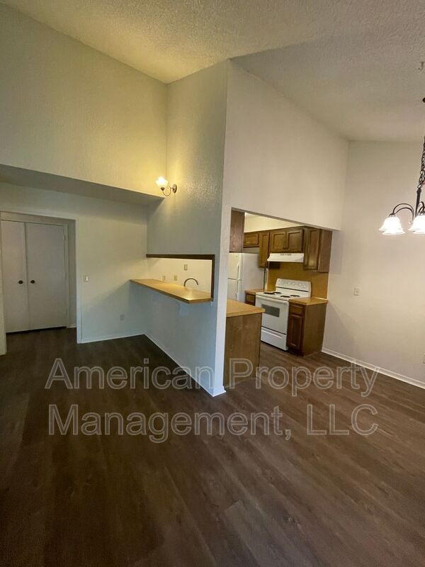 Foto del edificio - 4405 S Gum Ave