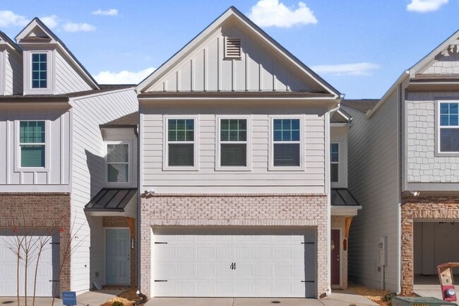 Building Photo - 384 Whitetail Cir