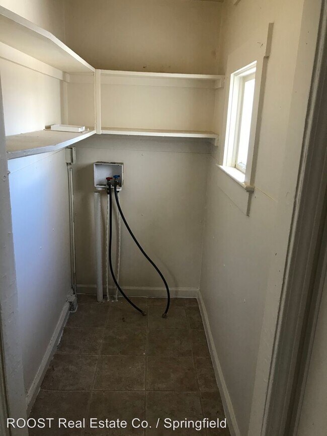 Foto del edificio - 3 br, 1 bath House - 1652 Edwards Ave